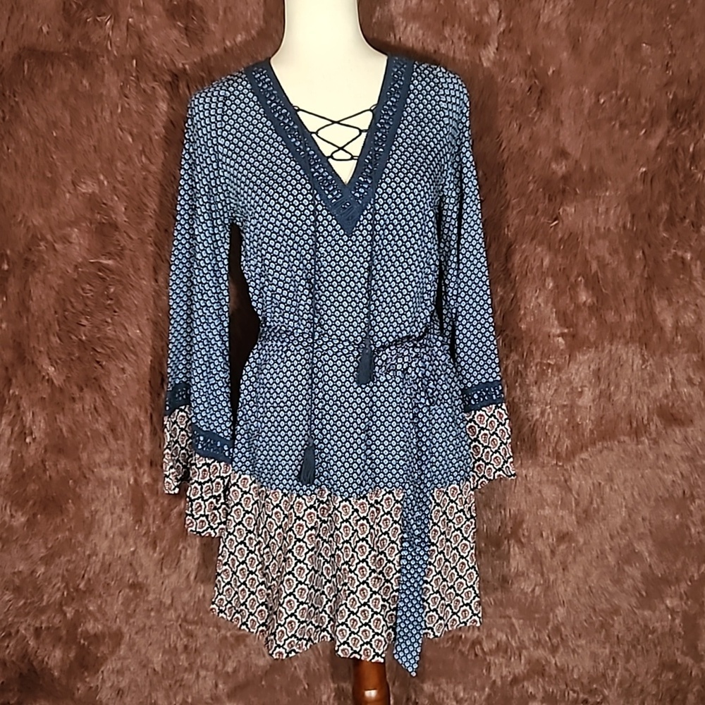 Miami Long Sleeve Tie Neck Dress